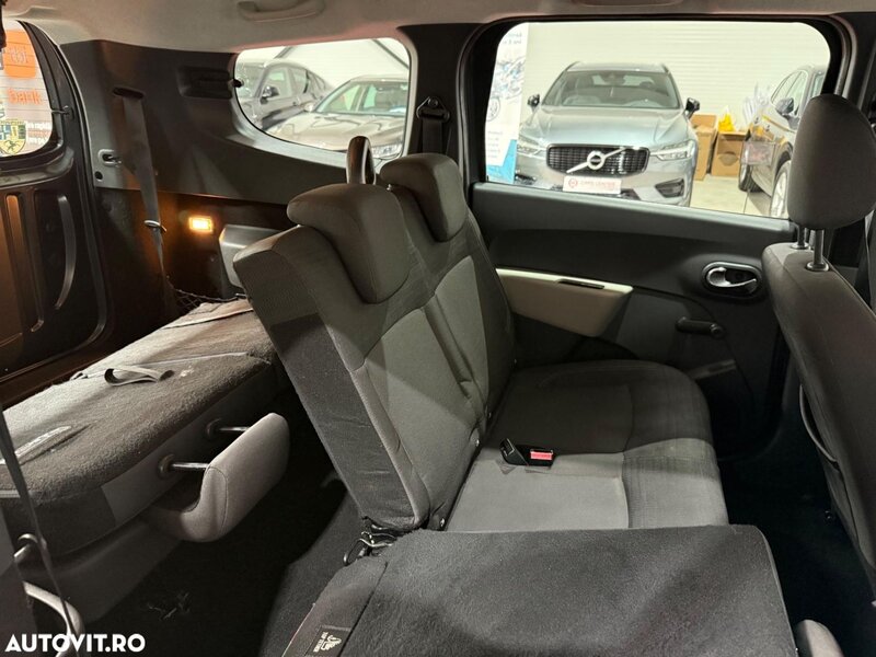 Dacia Lodgy